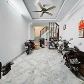 BÁN GẤP NHÀ MẶT NGÕ TAM TRINH, LĨNH NAM HÀNG XÓM TIMES CITY 49M 5T. CHỈ 5 TỶ 86